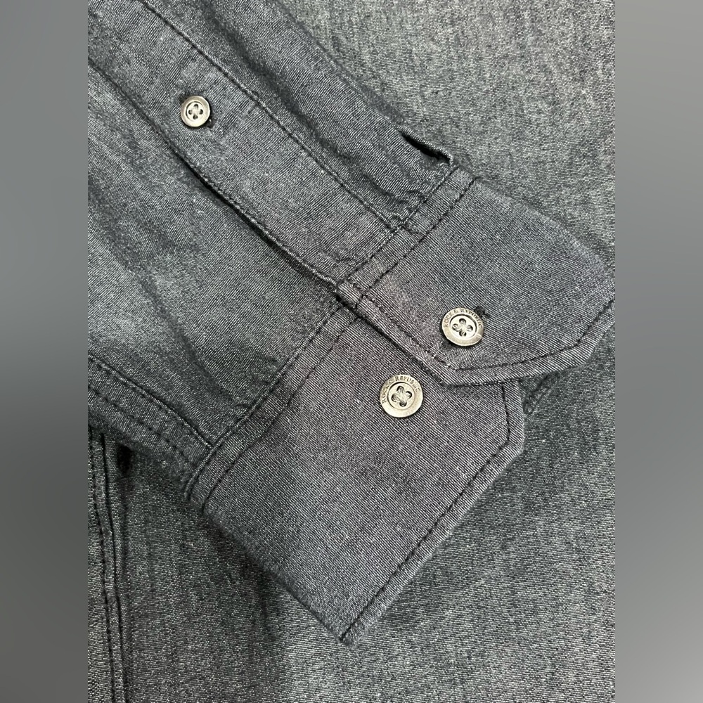 Rock & Republic Blue/Black Cotton Denim Look Shirt long Sleeve Roll Tab Button - Picture 4 of 7